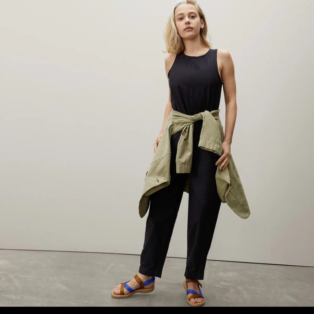 Everlane The Fatigue Organic Cotton Black Sleeveless Crew Jumpsuit Barrel leg 10